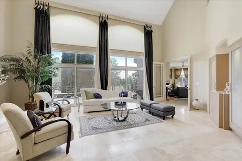 1710 Brighton Court Champaign IL 61822