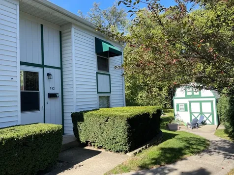 352 College Street Crystal Lake IL 60014