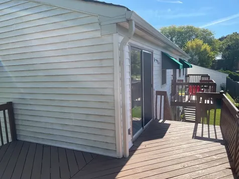 352 College Street Crystal Lake IL 60014
