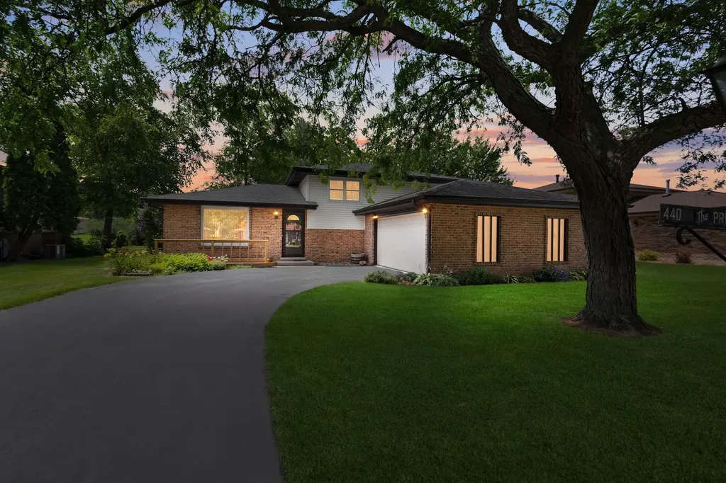 440 Manor Drive Peotone IL 60468