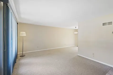 440 Manor Drive Peotone IL 60468