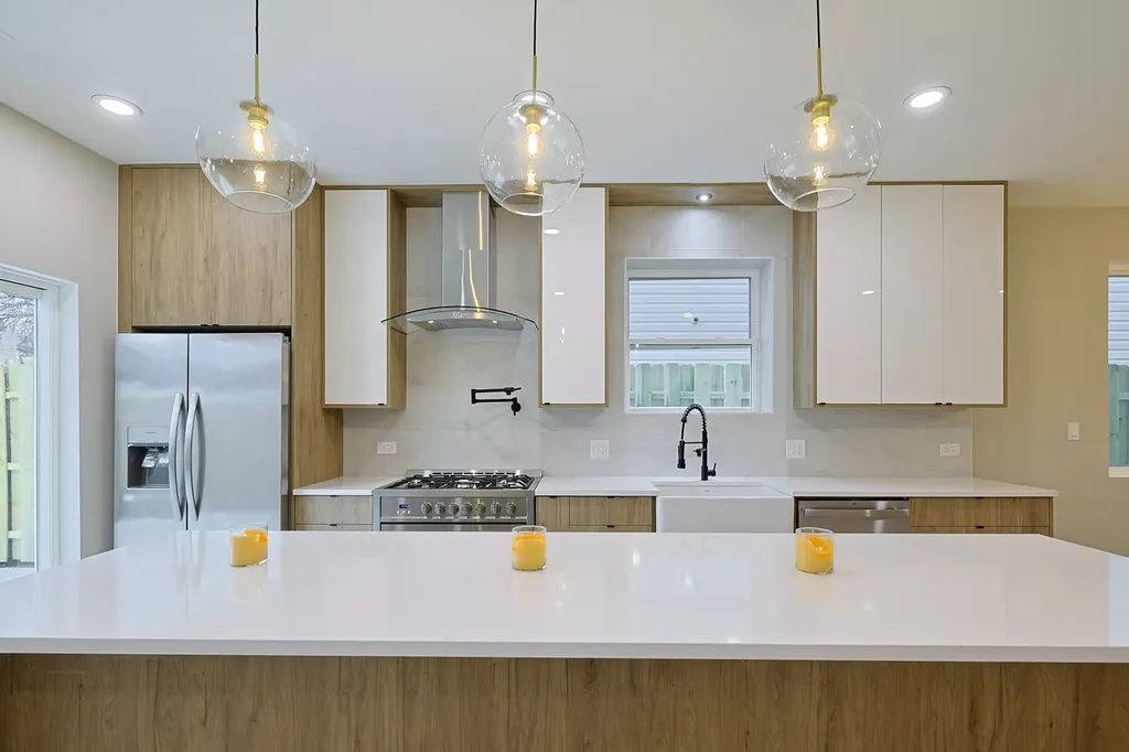 308 North Lockwood Avenue Chicago IL 60644