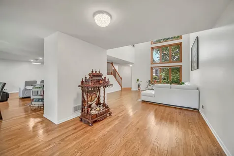 56 Woodstone Court Buffalo Grove IL 60089