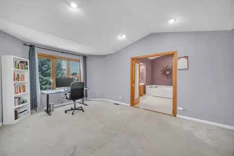56 Woodstone Court Buffalo Grove IL 60089