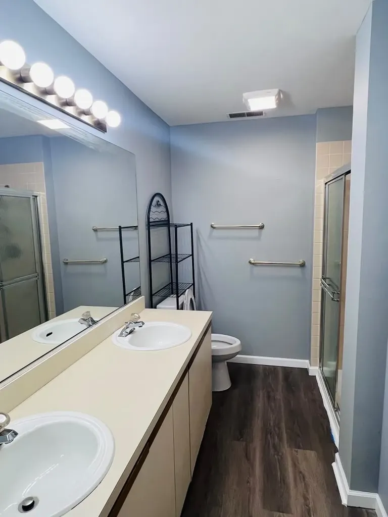 1037 Rockport Drive Carol Stream IL 60188