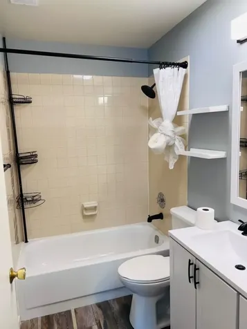 1037 Rockport Drive Carol Stream IL 60188