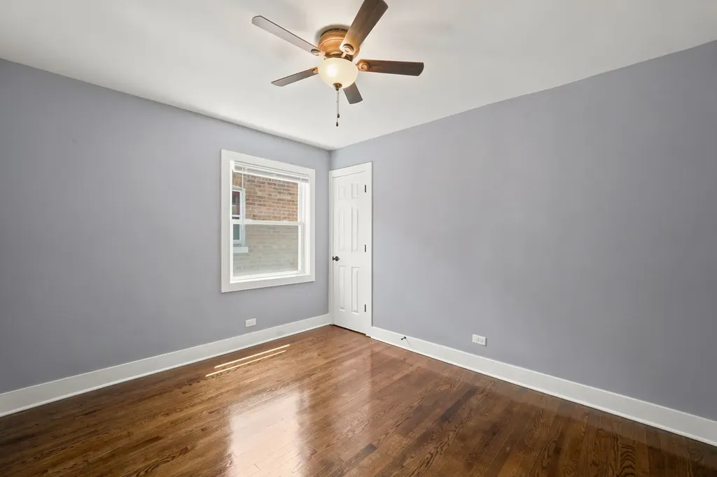 555 East 105th Street Chicago IL 60628
