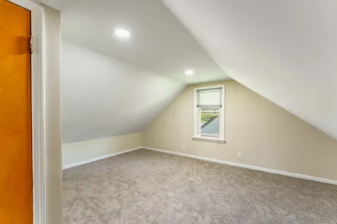 7805 Suburban Lane Bridgeview IL 60455