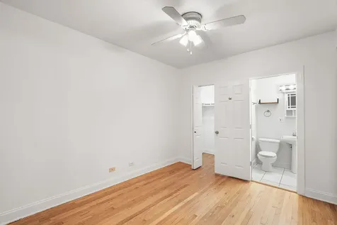 6452 North Bell Avenue Chicago IL 60645