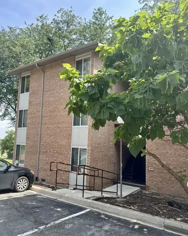 5811 Oakwood Drive Lisle IL 60532