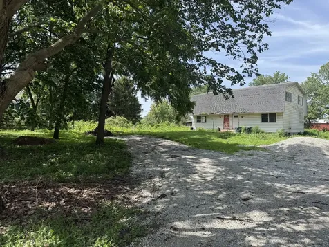 75 Rance Road Oswego IL 60543