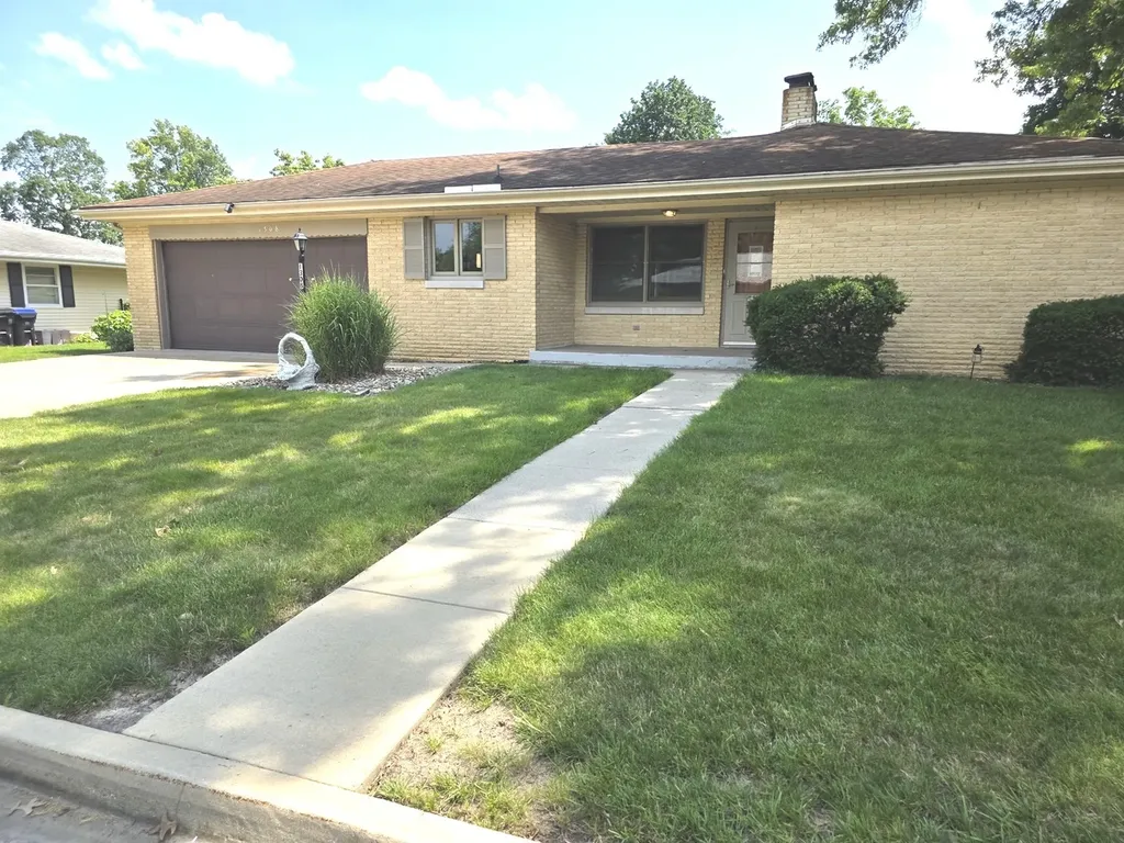 1308 Anderson Street Bloomington IL 61701
