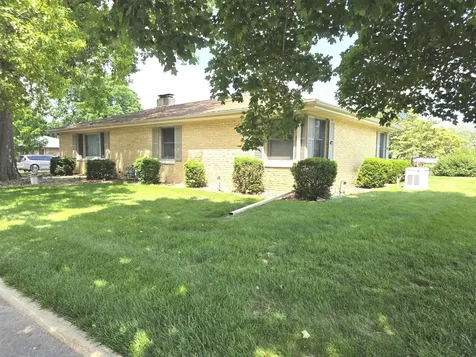 1308 Anderson Street Bloomington IL 61701