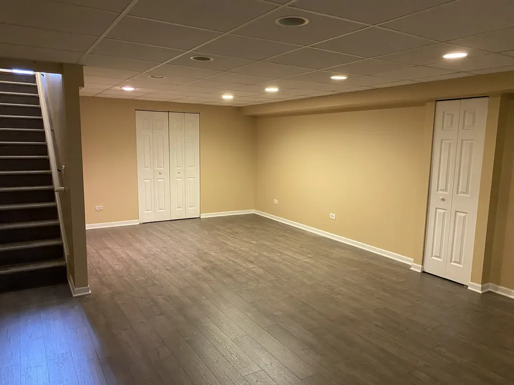 2513 Oneida Lane Naperville IL 60563