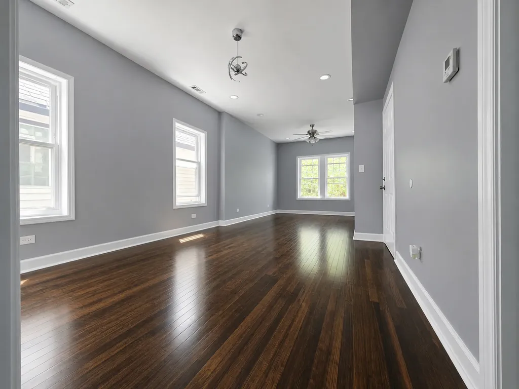 5020 West Ohio Street Chicago IL 60644