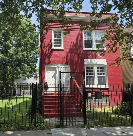 5020 West Ohio Street Chicago IL 60644