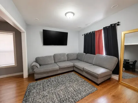 5020 West Ohio Street Chicago IL 60644