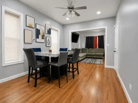 5020 West Ohio Street Chicago IL 60644