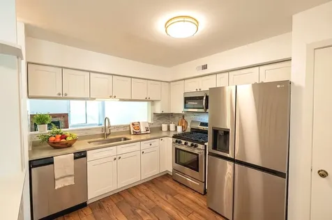 514 East Windgate Court Arlington Heights IL 60005