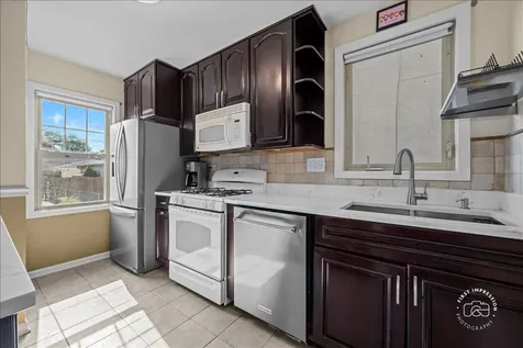 2579 West Street River Grove IL 60171