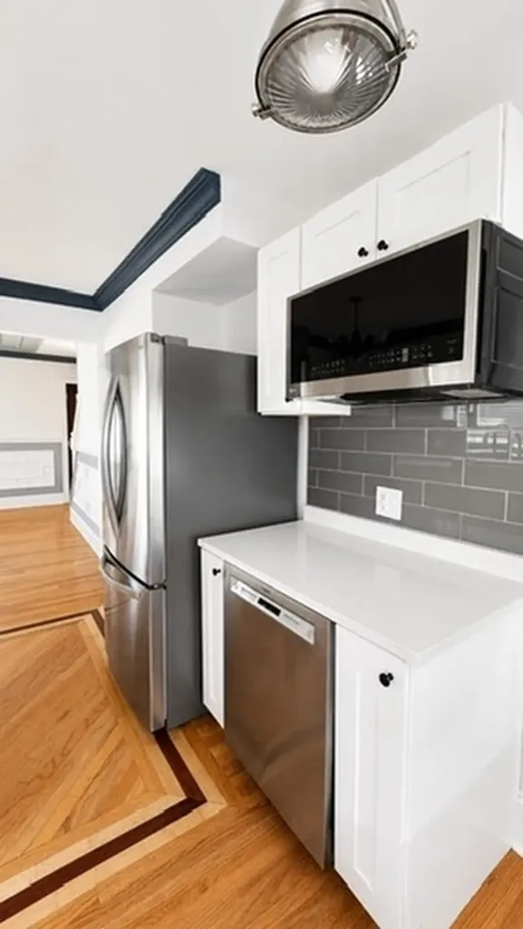 10727 South Kedzie Avenue Chicago IL 60655