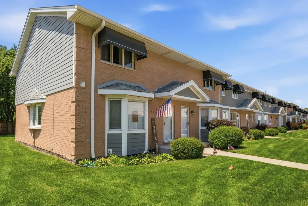 2550 West 112th Street Chicago IL 60655