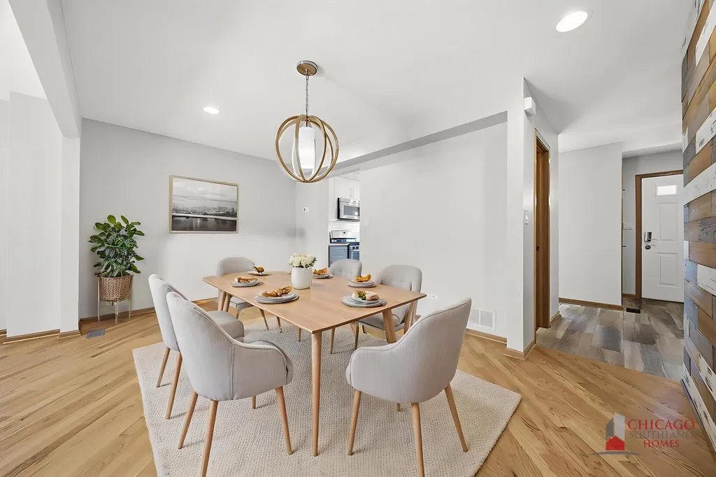 2550 West 112th Street Chicago IL 60655