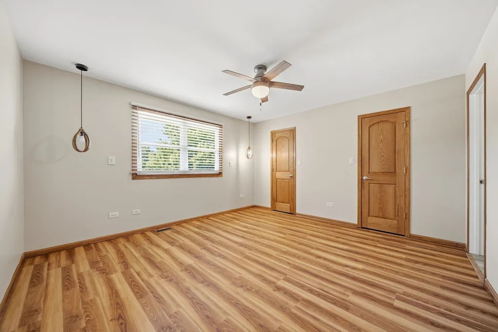 2550 West 112th Street Chicago IL 60655