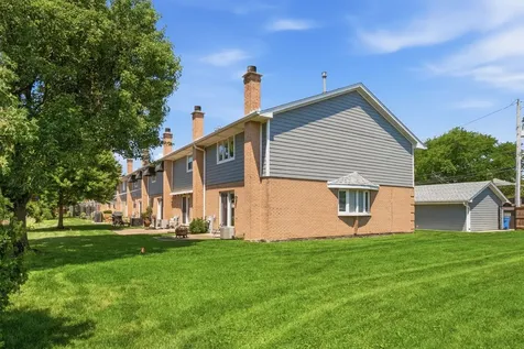 2550 West 112th Street Chicago IL 60655