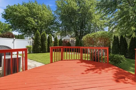 15 West Country Walk Drive W Round Lake Beach IL 60073