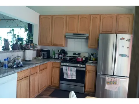 127 West Amberley Drive Round Lake IL 60073