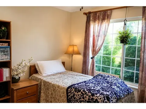 127 West Amberley Drive Round Lake IL 60073