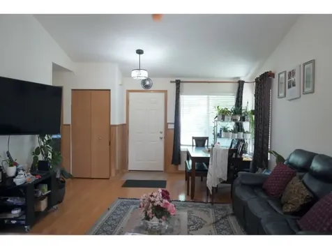 127 West Amberley Drive Round Lake IL 60073