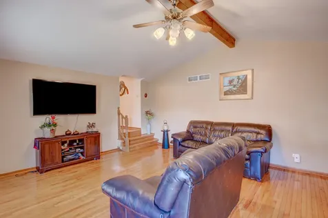 1960 185TH Street Lansing IL 60438