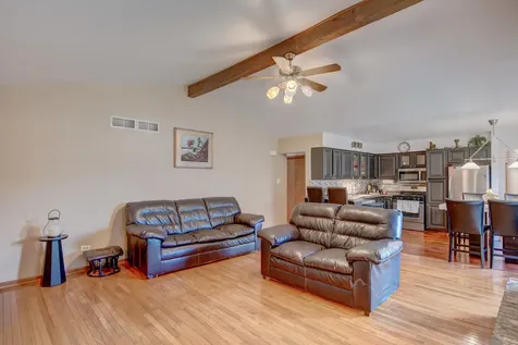 1960 185TH Street Lansing IL 60438