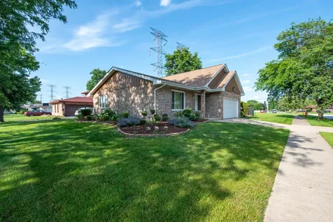 1960 185TH Street Lansing IL 60438