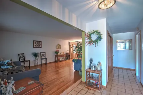 1960 185TH Street Lansing IL 60438