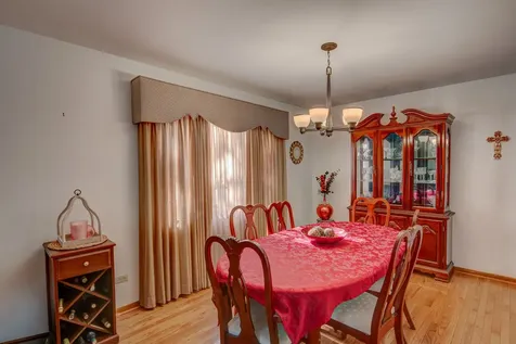1960 185TH Street Lansing IL 60438