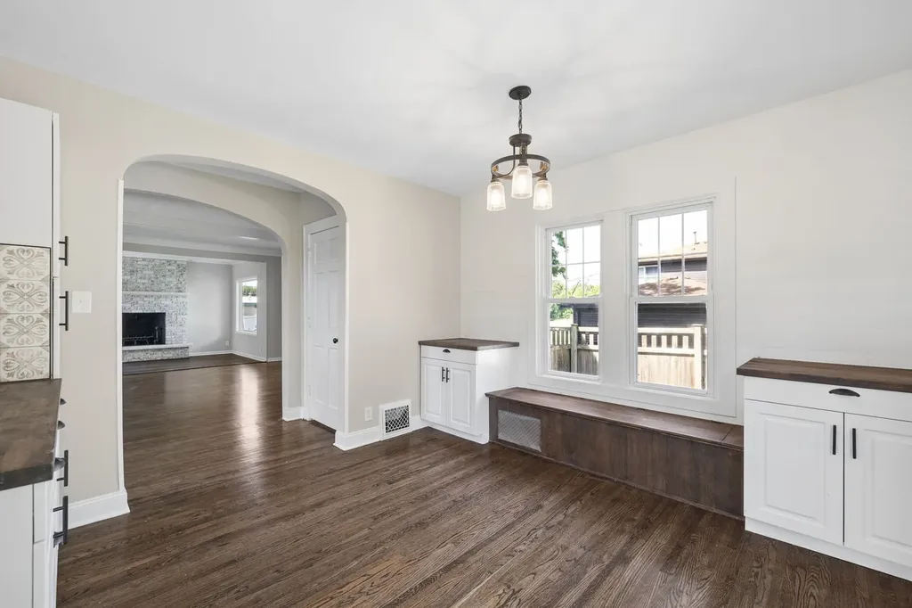 111 Oak Street New Lenox IL 60451
