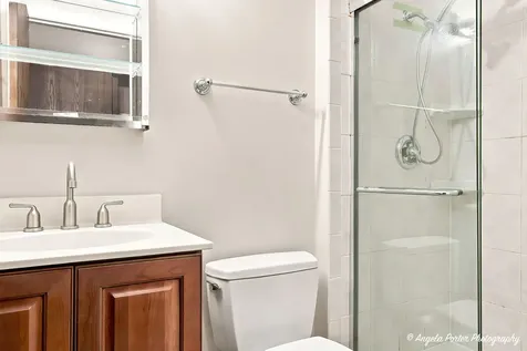 246 Shadowbend Drive Wheeling IL 60090