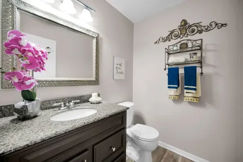 396 Littleton Trail Elgin IL 60120
