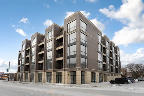 2505 West Farragut Avenue Chicago IL 60625