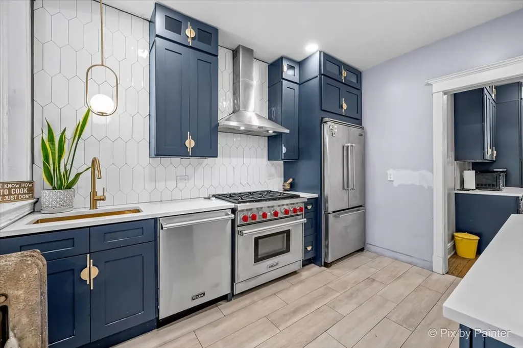1209 East 53rd Street Chicago IL 60615