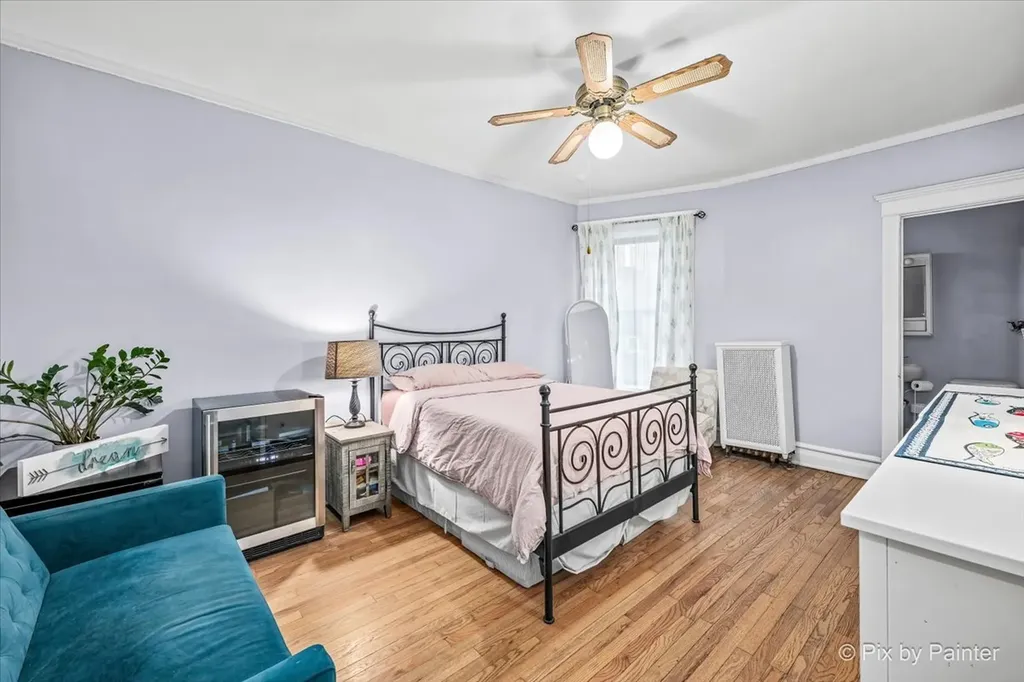 1209 East 53rd Street Chicago IL 60615