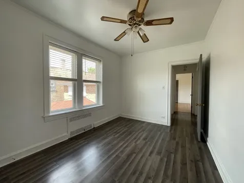 5832 North Virginia Avenue Chicago IL 60659