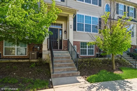 69 Melrose Court South Elgin IL 60177