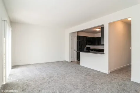 69 Melrose Court South Elgin IL 60177