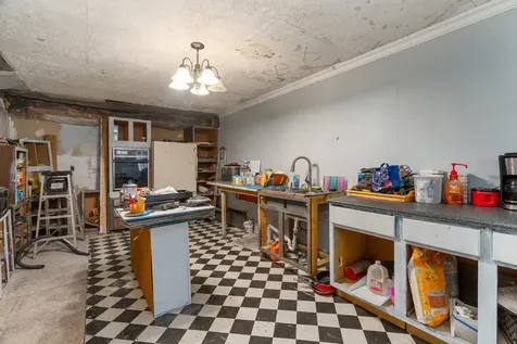 18680 Galatia Post Road Marion IL 62959