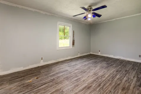 18680 Galatia Post Road Marion IL 62959