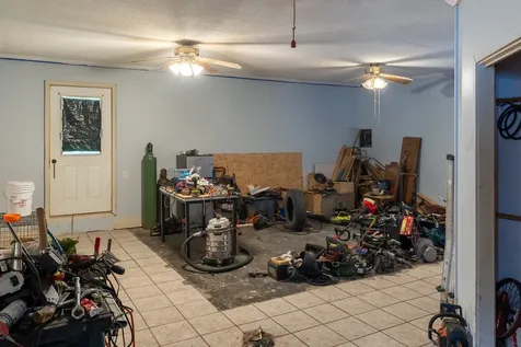 18680 Galatia Post Road Marion IL 62959